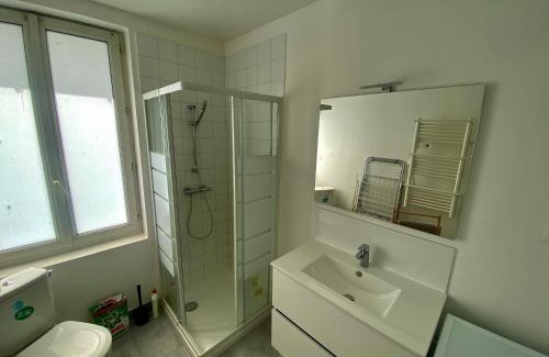 Darnetal Apartment | La cascade de Waddington - 401