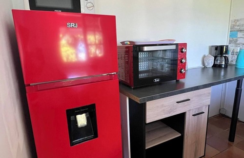 Petite-ÃŽle Apartment | La Case aux Sens "zen" Avec Jacuzzi Privatif
