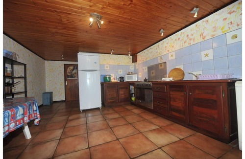Piton Saint-Leu House | La Case Coco, a charming natural space.