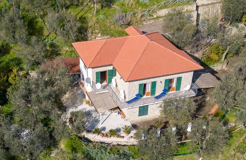 Schiazzano House | La casetta di Rosetta, breathtaking Li Galli sea view