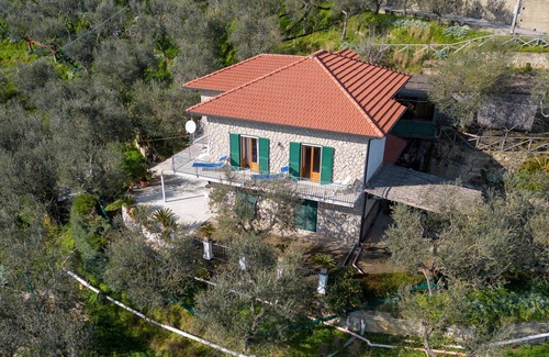 Schiazzano House | La casetta di Rosetta, breathtaking Li Galli sea view