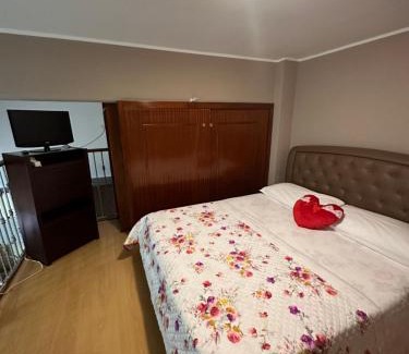 San Giorgio a Cremano Apartment | La Casetta Guest House