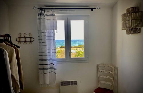 Prunete Villa | La Casetta Prunete, Villa facing the sea 80m from prunete beach