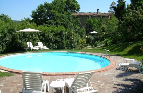 Radicondoli Apartment | LA CASINA APARTMENT WITH PANORAMIC GARDEN AND POOL