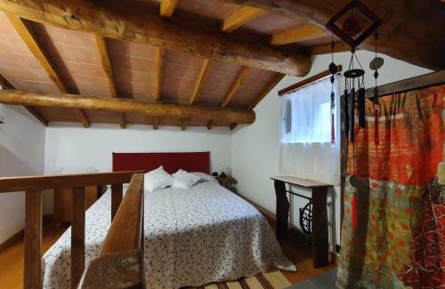 Cutigliano House | La casina rossa della fornace
