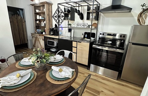 Lakehills House | La Casita 2.0 - Our Little piece of paradise in Lakehills