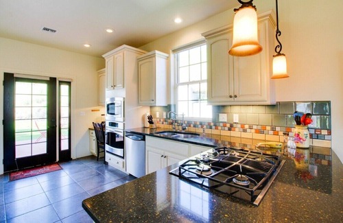 Milton-Freewater Villa | La Casita at Castillo de Feliciana-Winery on site