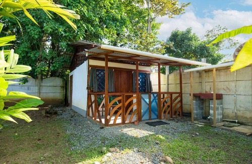 Manzanillo House | La Casita Beachfront Hideaway | Pool Access