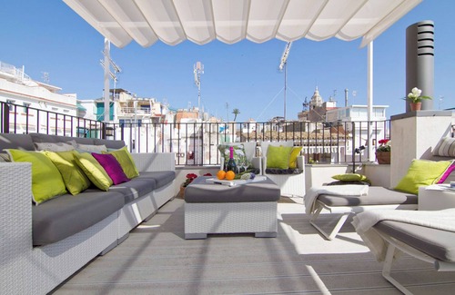 Sitges Town Center Villa | La Casita del Mar by Hello Homes Sitges