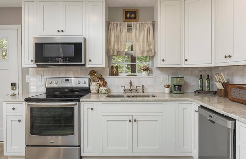 Collegedale House | La Casita- Trailside Retreat in Collegedale