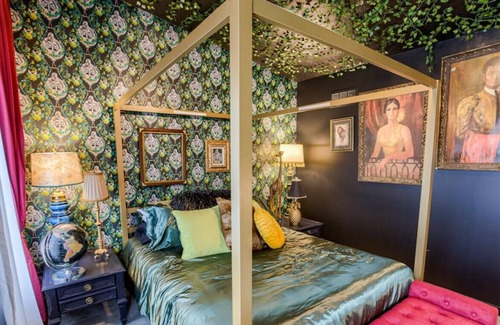 Lincoln House | LA CASONA maximalist house downtown