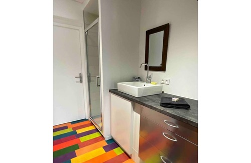 Chapareillan House | La Castanea house with swimming pool at the foot of the Granier