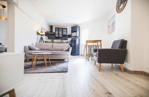 Les Halles - Valliere Apartment | La Cathédrale à Portée de Main ! T3 Climatisé !
