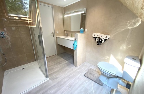 Durfort House | LA CHÊNAIE DU LAC, GÎTE FIGUIER, 5 STARS