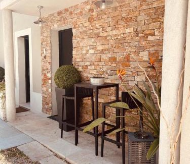 Gemenos Bed & Breakfast | La Chambre de Mijeane