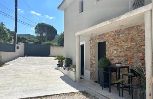 Gemenos Bed & Breakfast | La Chambre de Mijeane