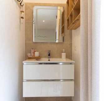 Gemenos Bed & Breakfast | La Chambre de Mijeane