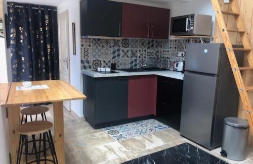 Bois-Jerome-Saint-Ouen House | La Chapelle de Monet - Logis Les Marguerites