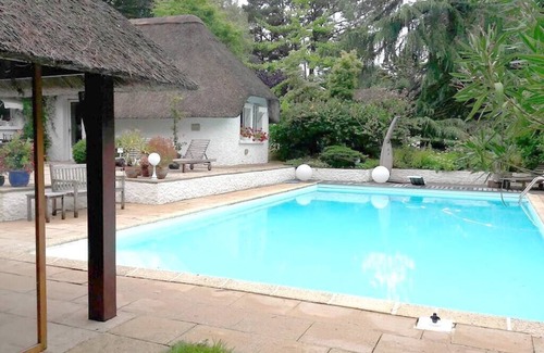 Pleuven House | LA CHAUMIERE - maison familiale, 8' des plages, 8 pers