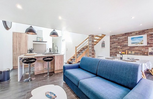 Naujac-Sur-Mer House | La Cheneraie by Interhome