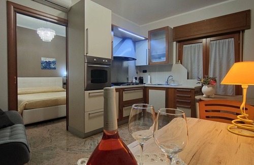 Cosenza Apartment | La Chicca b&b, exclusive use apartment within walking distance of Cs South exit