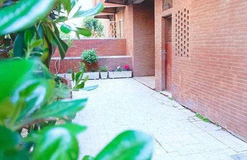 Quartiere XXXIII Lido di Ostia Ponente Apartment | LA CHIOCCIOLA: Ostia centro città, due passi dal mare