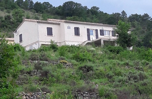 Chassagnes Villa | La Cigale, beautiful villa with infinity pool and breathtaking views