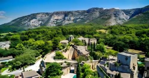 Taillades Bed & Breakfast | La Cigale Et La Fourmi