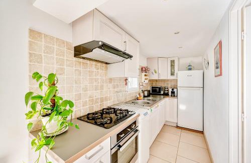 Puget-Ville Apartment | La Cigale - T2 de plain pied avec piscine partagée