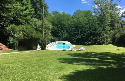 Brantome-en-Perigord House | La Claperie, family home with wooden park and private pool.