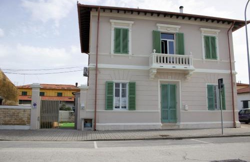 Marina di Pisa Apartment | la coccinella