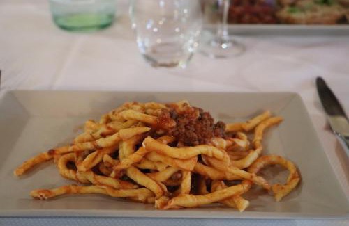 Mercatale House | La Colombarola Agriturismo