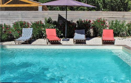 Grignan House | La Comtesse