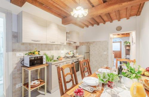 Vicopisano House | La Corte