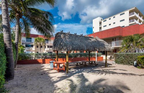 Pompano Beach Hotel | La Costa Beach Club