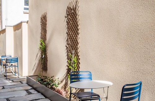 Centre Apartment | La Cour des Carmélites 2 - Studio calme en centre-ville