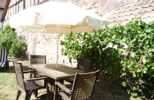 Saint-Hippolyte Apartment | La Cour St-Fulrad - Appartements