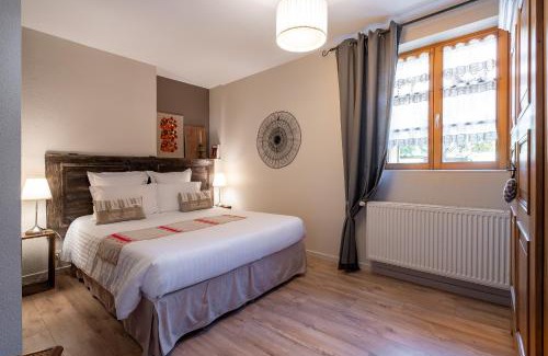 Saint-Hippolyte Bed & Breakfast | La Cour St-Fulrad - Les Suites