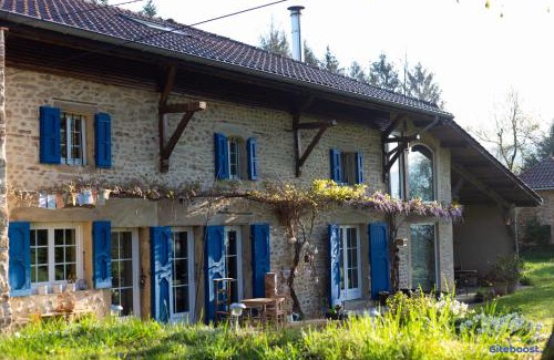 Chasselay House | La Demeure de Camille