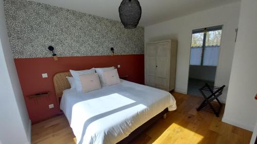 Saint Maurille House | La Demoiselle