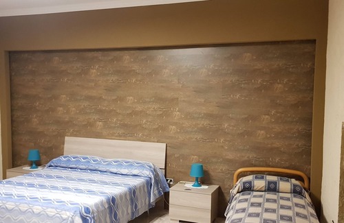 Castel San Lorenzo House | La Dimona dei Nonni - Sweet holiday home