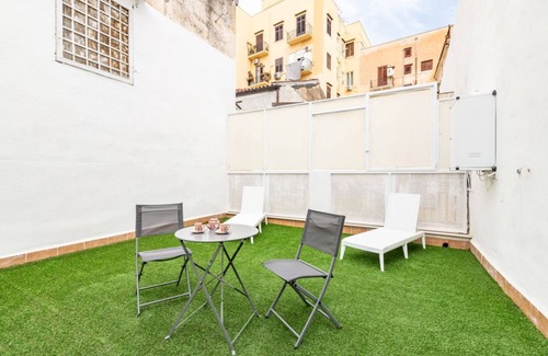 Kalsa Apartment | La Dimora dei Mille - Roomy Apartment with Terrace