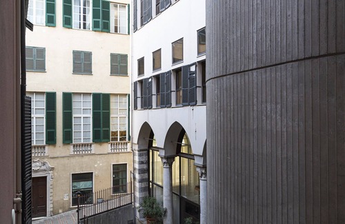Genoa Historical Centre Apartment | La Dimora del Ducale by Wonderful Italy