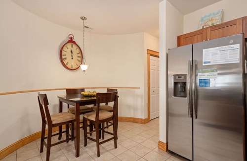Nags Head Condo | La Dolce Vita II: Soundfront condo w/sunset views, community pool, 2 en-suites!