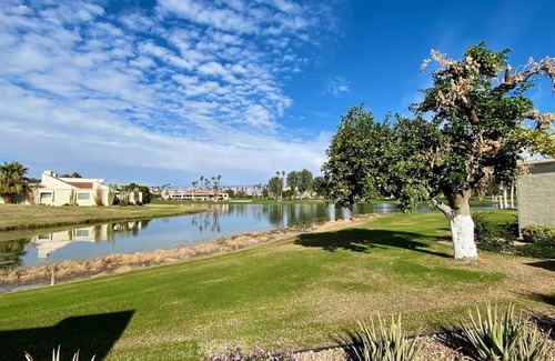 Rancho Mirage Villa | LA DOLCE VITA VILLA 3 en-suites+large living spaces+glorious outdoor space:managed by Greenday