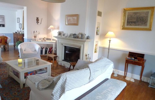 Bagneux Bed & Breakfast | La douceur Saumuroise avec petit déjeuner