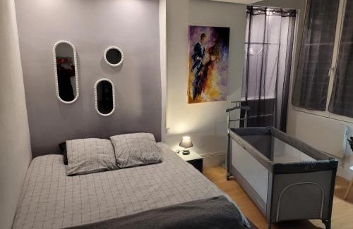 Chatellerault Apartment | La Duchesse de Bourbon