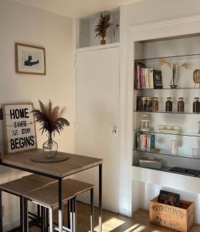 Saint-Louis Apartment | La Duchesse, Studio cosy à Versailles, à 2 min du Château