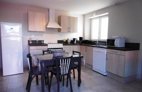 Montsoue House | La dugue ouest