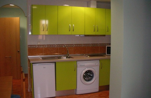 Pinos Genil Apartment | LA DUQUESA TOURIST APARTMENTS